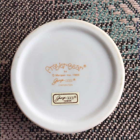 Beary Cute Keeper Porcelain baby Trinket Box - Picture 4 of 8